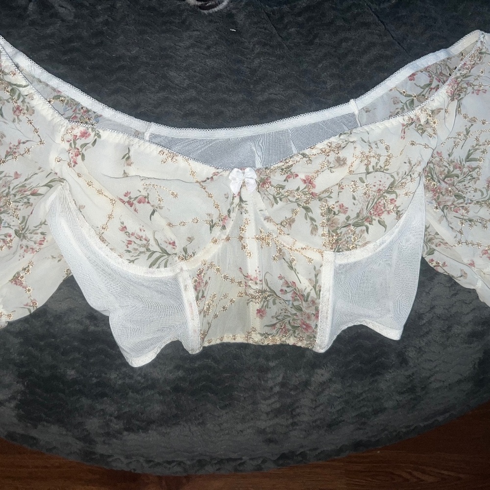 Floral Lace Puff Sleeve Corset Crop Top